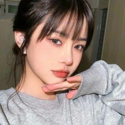 性感女巨人